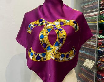 ヴィンテージシルクスカーフ、シャネルヴィンテージシルクスカーフ33 x