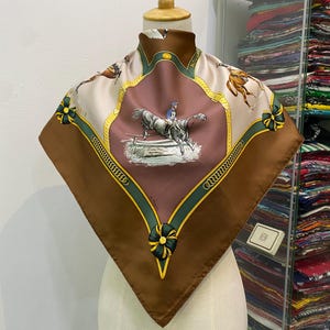 Bufanda de seda vintage Hermes Ecole Française d'Equitation, bufanda Hermes vintage, foulards de seda Hermes, bufanda Hermes Paris, Hermes Carré