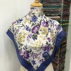 Vintage Silk Scarf, Vintage Silk Neck Scarf, Vintage 80s Silk Muffler, Vintage Classic Silky Scarf, Vintage 80s Shawl,