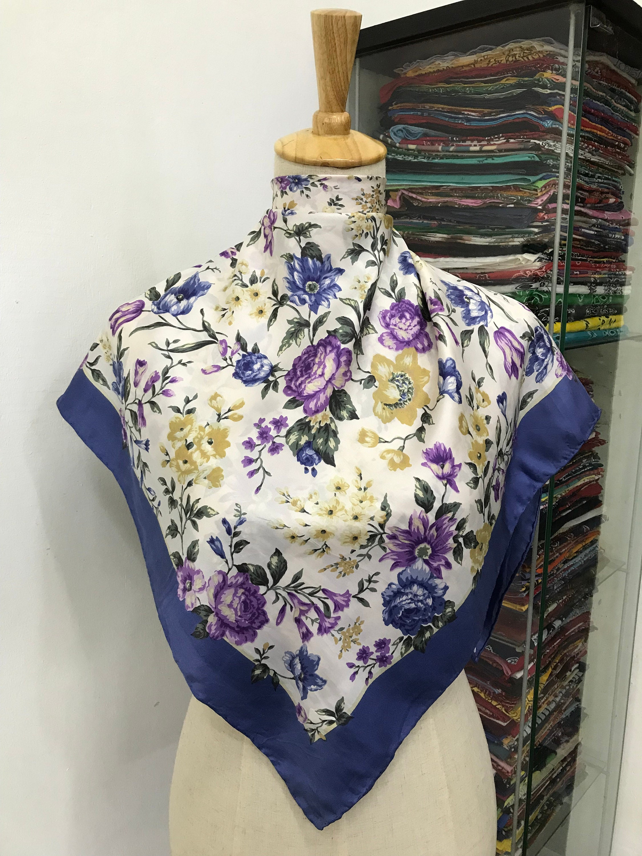 Vintage Silk Scarf, Vintage Silk Neck Scarf, Vintage 80s Silk