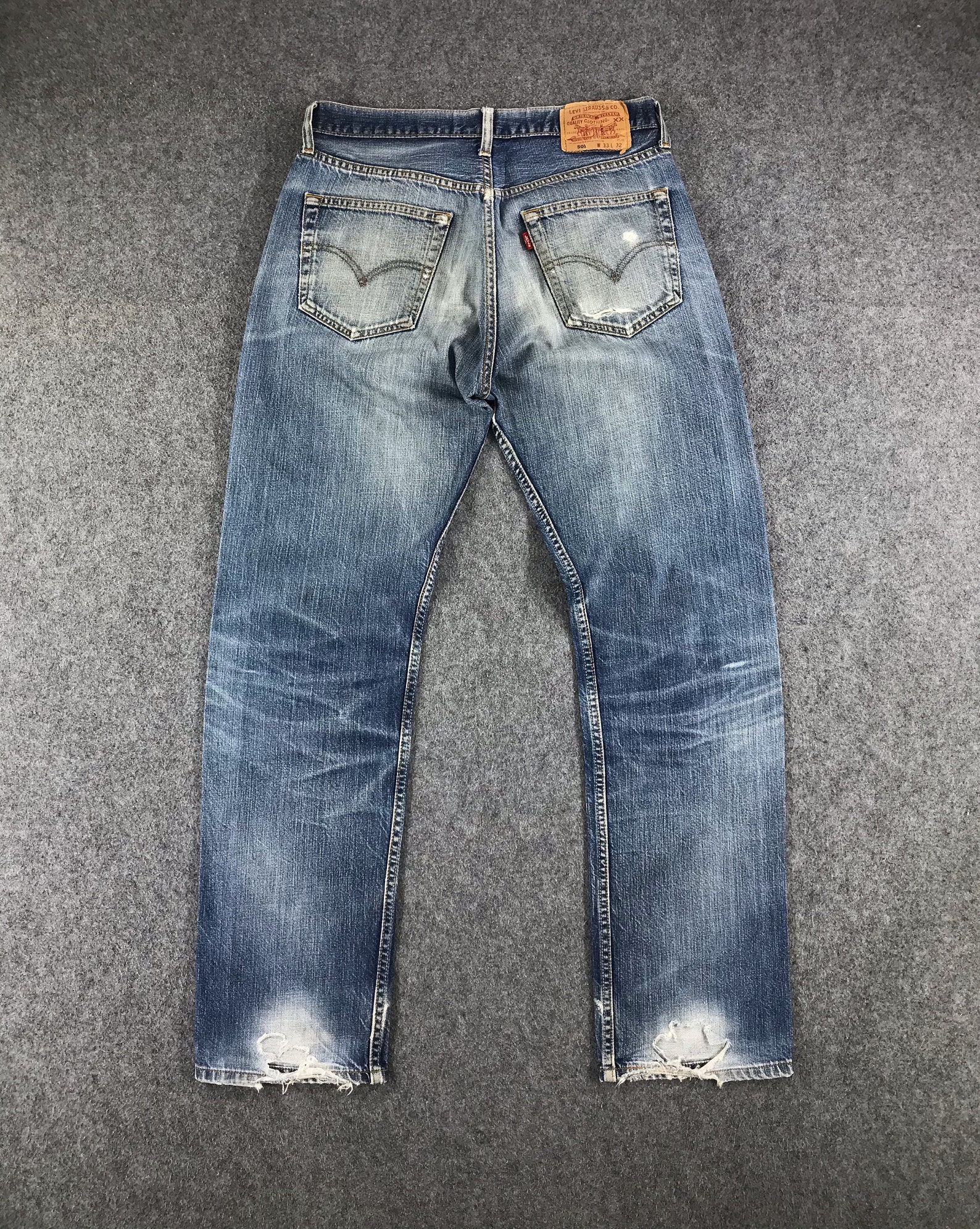 levis 501 red tab