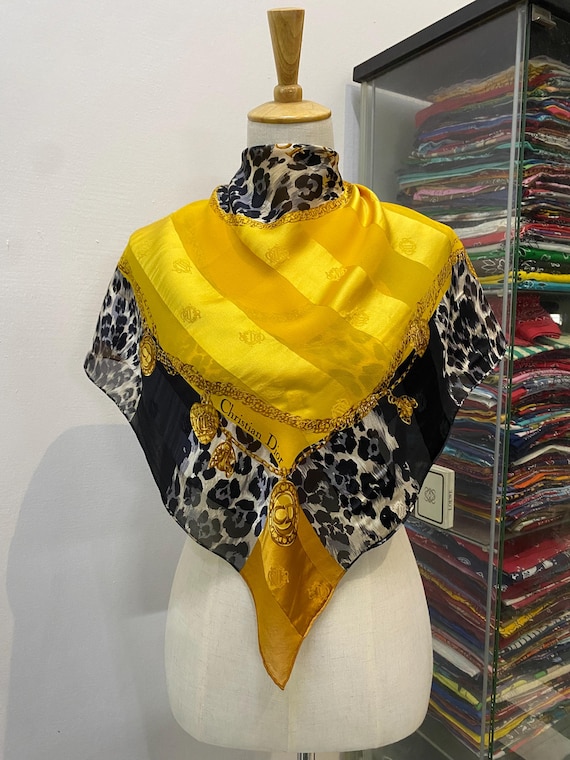 スカーフ Dior Silk Foulard With Dior Oblique Motif CHRISTIAN DIOR 70s Silk Oblique Logo Monogram Scarf – Love