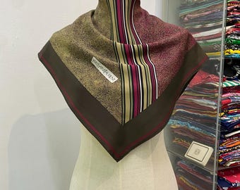 YvesSaintLaurent サンローラン シルクウール大判スカーフ イヴ・サンローランのシルク＆ウールの大判スカーフ - Etsy 日本