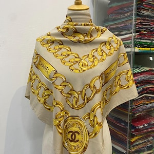 Chanel silk scarf - Etsy 日本