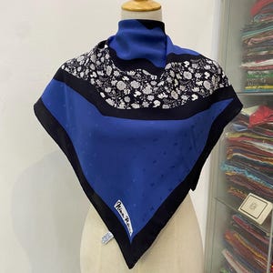 Vintage Nina Ricci Silk Scarf Nina Ricci Silk Shawl Nina Ricci Silk Muffler Vintage Nina Ricci Silk Neck Scarf Nina Ricci Foulards