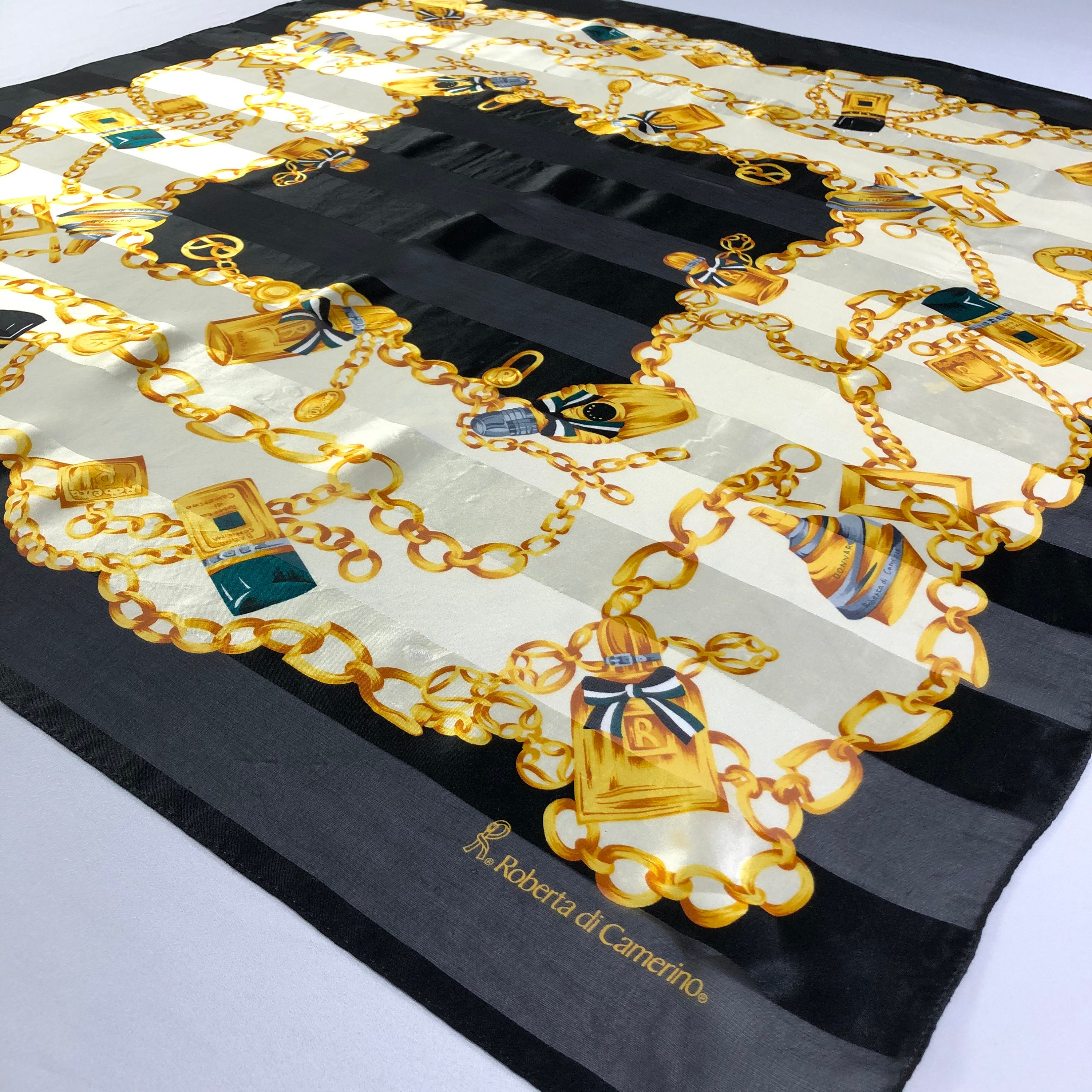 Vintage Roberta Di Camerino Silk Scarf Neckerchief Neckwear Vintage Roberta Di Camerino Silk Scarf Neckerchief Neckwear