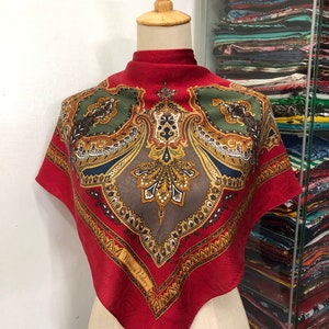 Vintage Monique Valery Silk Scarf, Twill Silk Scarf, Vintage Silk Muffler, Vintage Neck Scarf, Vintage Neck Accessories,