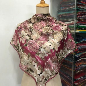 Vintage Pierre Cardin Scarf, Twill Silk Scarf, Vintage Silk Muffler, Vintage Neck Scarf, Vintage Neck Accessories, Vintage Italian Scarf,