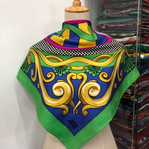 ヴェルサーチ スカーフ 大判 ヴィンテージ GIANNI VERSACE ジャンニヴェルサーチェ 大判スカーフ ストール