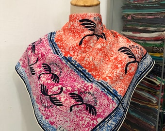 Foulard Carré Vintage En Soie LANVIN - Multicouleur Fleuri, Fabriqué En Italie