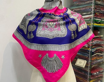 エルメス シルクスカーフ カレ90 「リスのカセ」 イエロー シルク