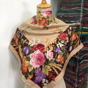 Vintage Silk Scarf, Twill Silk Scarf, Vintage Silk Muffler, Vintage Neck Scarf, Vintage Neck Accessories, Vintage Italian Silk Scarf,