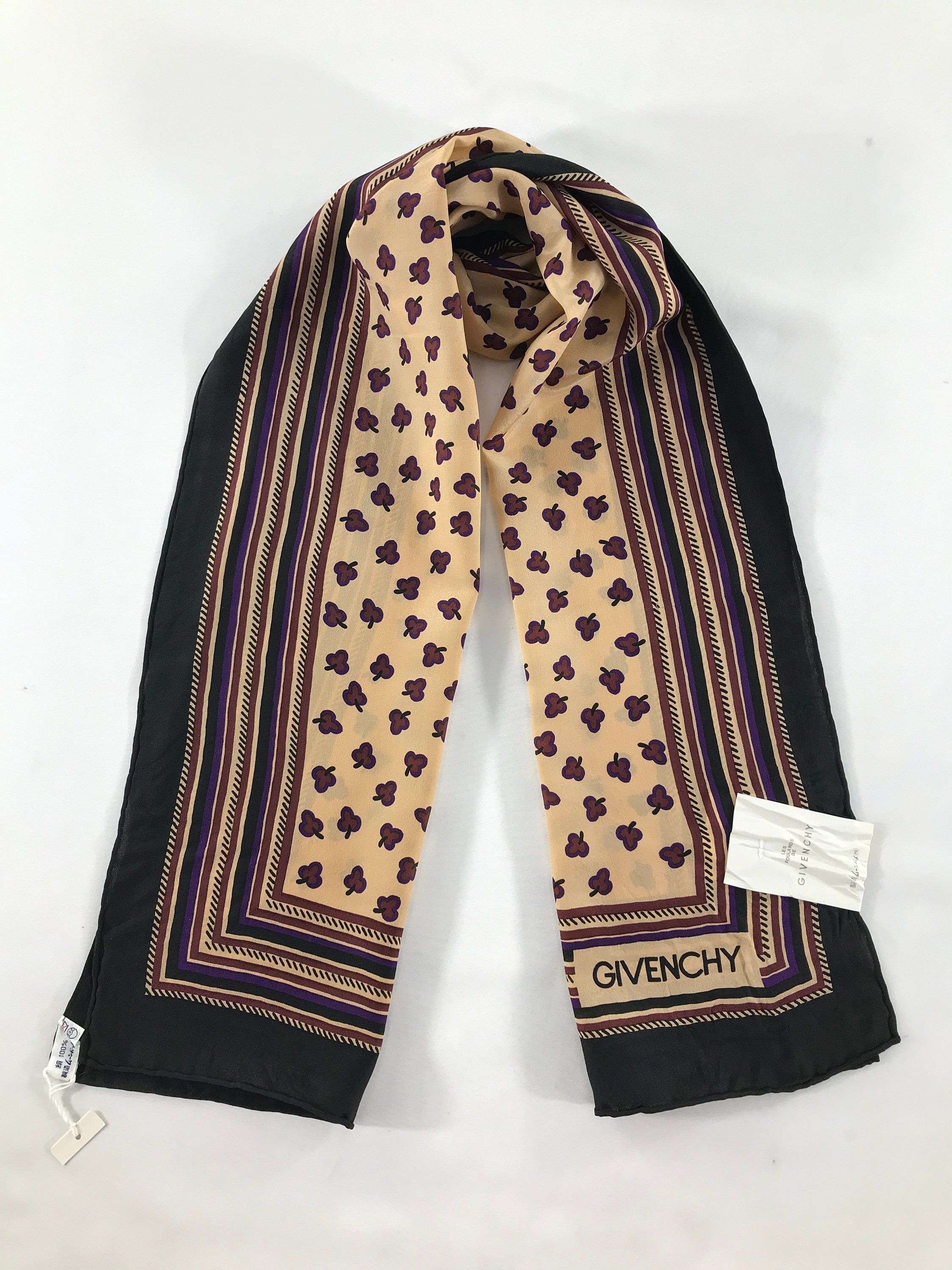 【関税＆送料込み】Givenchy Scarf Scarves Foulard Givenchy Scarf Red Couture Design - Twill Silk Square