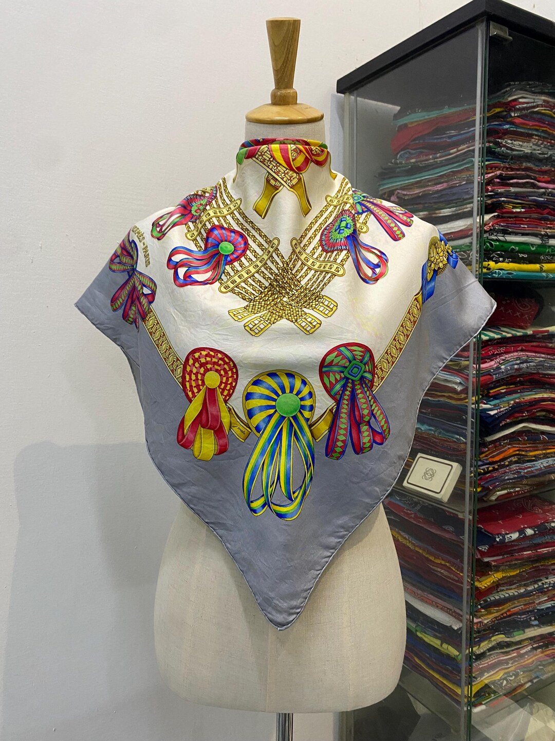 ヴィンテージ エルメス Les Rubans du Cheval シルク スカーフ