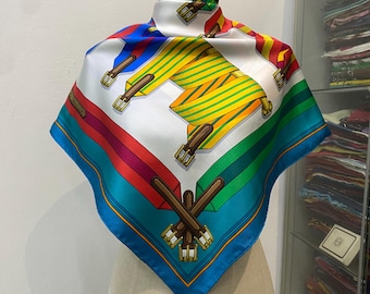 HERMES シルクスカーフ PLUMES Hermes Scarf 