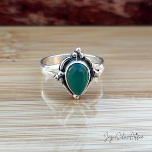 Green Onyx Gemstone Ring, Minimalist Ring, Women Handmade Gift Ring, Latest Ring, Sterling Silver Ring, Gift For Her, Teardrop Stone Ring,