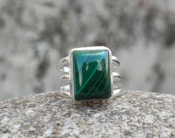 Handmade Sterling Silver Malachite Ring: Green Gemstone Jewelry