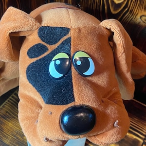 Oh So Vintage! 1985 “Large” Pound Puppie!