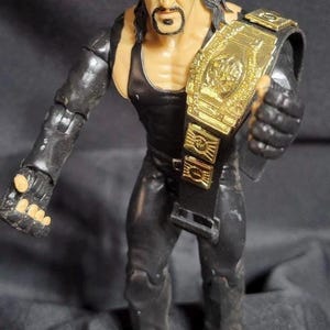 Vintage Undertaker with WWE Belt~2003 Wrestling Action Figure!