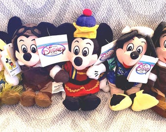 Mickey Mouse Beanie Baby Plushies/Disney Store/Walt Disney World/Pilot/Scarecrow/Tourist/Nutcracker!