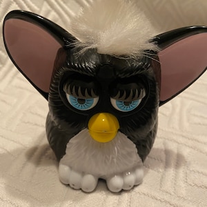 Vintage Furby! Happy Meal Toy! Rare!