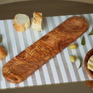 Brot-Schneidebrett aus Olivenholz - Elegantes Design, Perfekt für Präzises Schneiden & Servieren | Geschenk