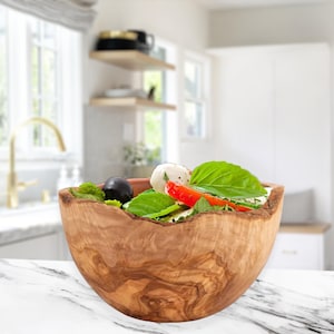 Rustic Handmade Bowl: Perfect for Family dinners | Gift idea