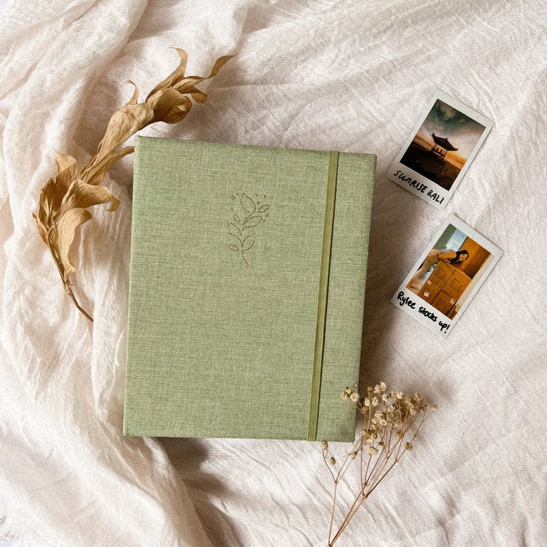 Elegant Polaroid Slip-In Linen Photo Album for 128 Instax Mini Polaroid Photos Cute Gift Ideas Wedding Photo Album Scrapbooking image 1
