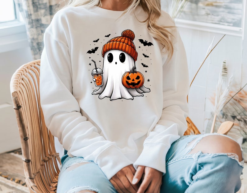 Halloween Ghost Sweatshirt, Cute Ghost Sweater, Womens Halloween Sweater, Spooky Season Sweatshirt, Halloween Party Sweater, Cute Fall Sweat bild 2