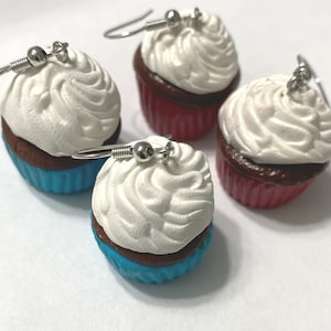 Cupcake Earrings, Handmade, Polymer Clay Cupcake Earrings, Polymer Clay Food Earrings, Mini Food Earrings, Mini Food