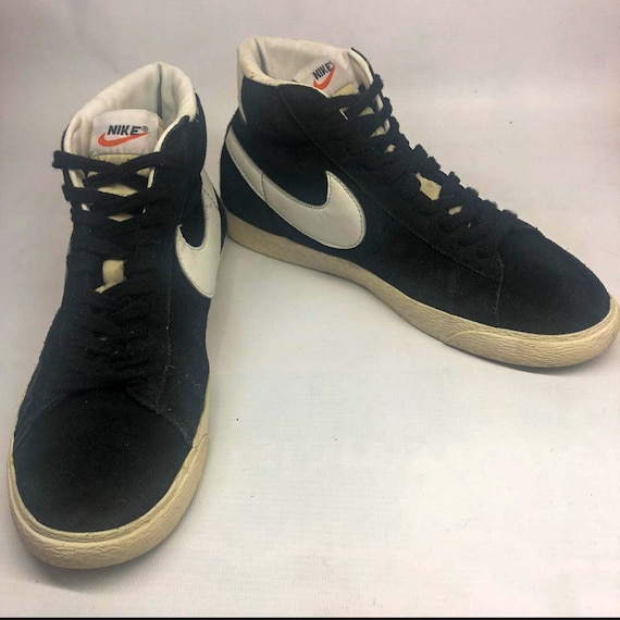 Nike Blazer Mid Vintage Suede High Cut - image 3