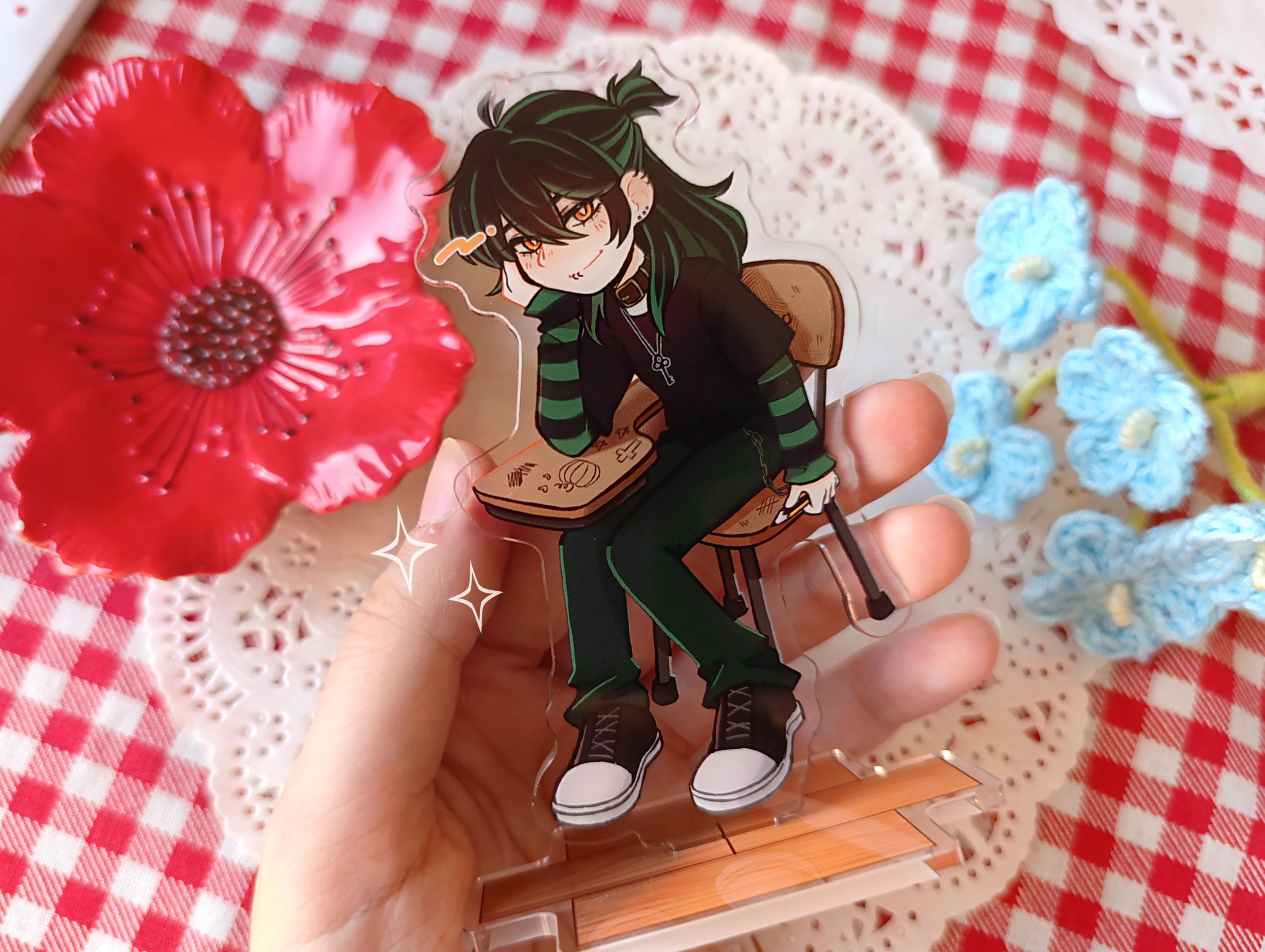 Sol Acrylic Standee & Keychain/ Charm - the Kid at the Back VN