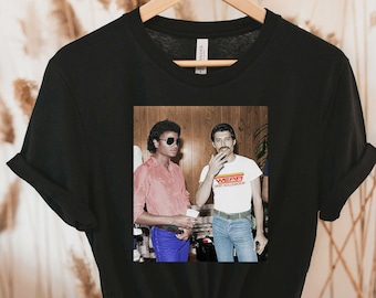 Maglietta di Freddie Mercury e Michael Jackson, Michael Jackson, Freddie Mercury, vintage, 1982, Queen, classica, cult, musica, regalo per la mamma, regalo per un amico