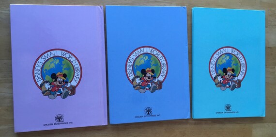 Disney's Small World Library: 15 Volume Set: Walt Disney