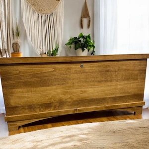 42&quot; Cedar Hope Chest/Large Amish Hand-Crafted in USA, Fully Cedar Lined / American Maple Exterior/Keepsake Trunk/Blanket Chest/Blanket Trunk