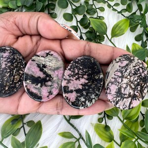 Rhodonite oval shaped worry stone - 1.75" rhodonite worry stone - 45mm black vein rhodonite touch stone - pink & black rhodonite palm stone