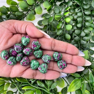 Ruby zoisite heart - mini ruby zoisite heart carving - 13mm natural ruby zoisite heart - 0.5" ruby zoisite heart - ruby in zoisite heart