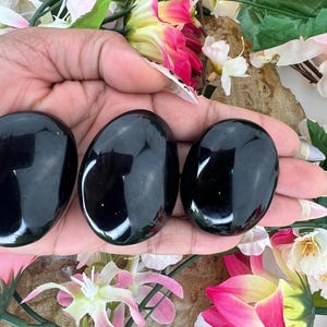 Black obsidian palm stone - black obsidian palmstone - black obsidian crystal palm stone - polished black obsidian worry stone - 2 sizes