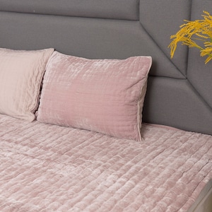 Luxury Silk Velvet Quilted Blanket, Pure Silk Velvet Comforter, Lush Silk Bedspread, Handmade Duvet/Bed Cover in Vietnam