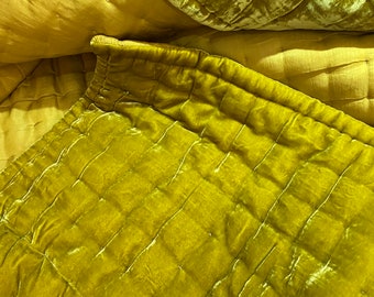 Natural Silk Velvet Quilt,  Hand-stitched Bedspread/Blanket/Duvet/Comforter/Bed Cover, Full/Queen/King/Custom size | Handmade in Vietnam