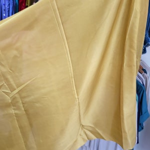 100 % soie de mûrier par mètre/mètre, soie de mûrier naturelle du Vietnam, tissu de pure soie pour vêtements de nuit/vêtements, couleurs au choix image 2