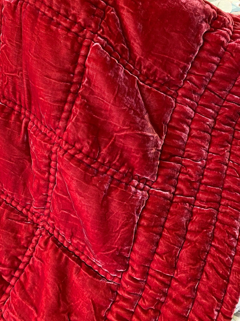 Luxury Silk Velvet Quilted Coverlet Lightweight Comforter | Etsy