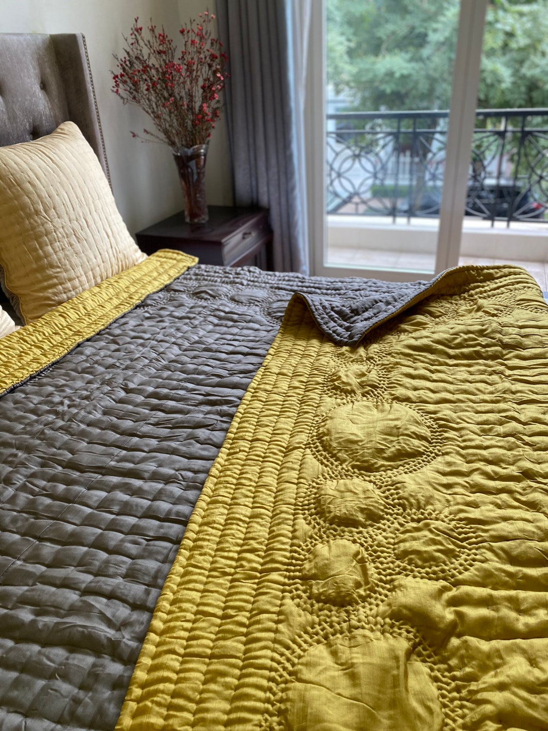 Summer Natural Silk Quilt, Vietnam Handmade Mulberry Silk Blanket