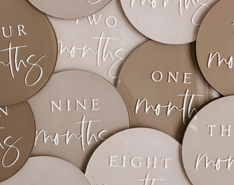 Baby milestone discs acrylic, Baby photo props, Neutral baby shower gift, First year milestones, Baby keepsake, Personalized Baby Milestones