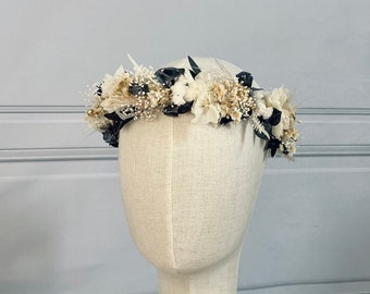 Dried flower crown and eternal flowers for wedding - baptism - birthday - hydrangea gypsophila - eucalyptus - boho