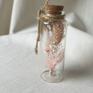 Custom wedding guest souvenir gifts and additional table decoration. Dried flower test tube vials. 8.5cm high (40mL)