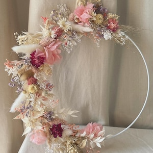 Dried flower crown with first name, customizable Christmas birth gift, boho babyshower rustic and zero waste bedroom wall decoration