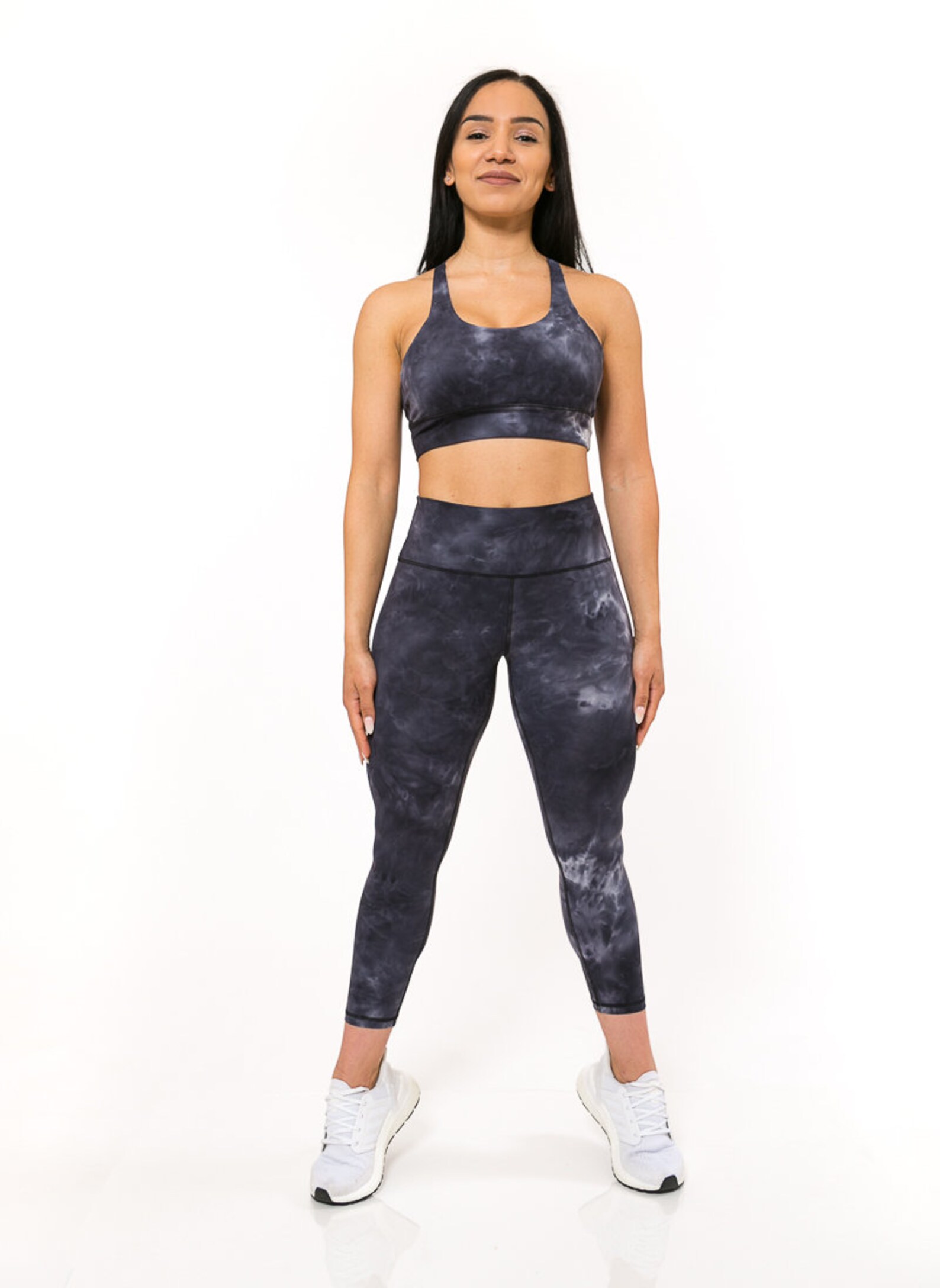 tie dye workout outfit