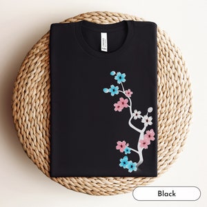 Sakura Trans Shirt, Trans Pride, LGBT, LGBTQ, Transgender MTF Kleidung, Queer besitzt Geschäfte, subtiler Stolz, Transgender Ally, Trans Rechte