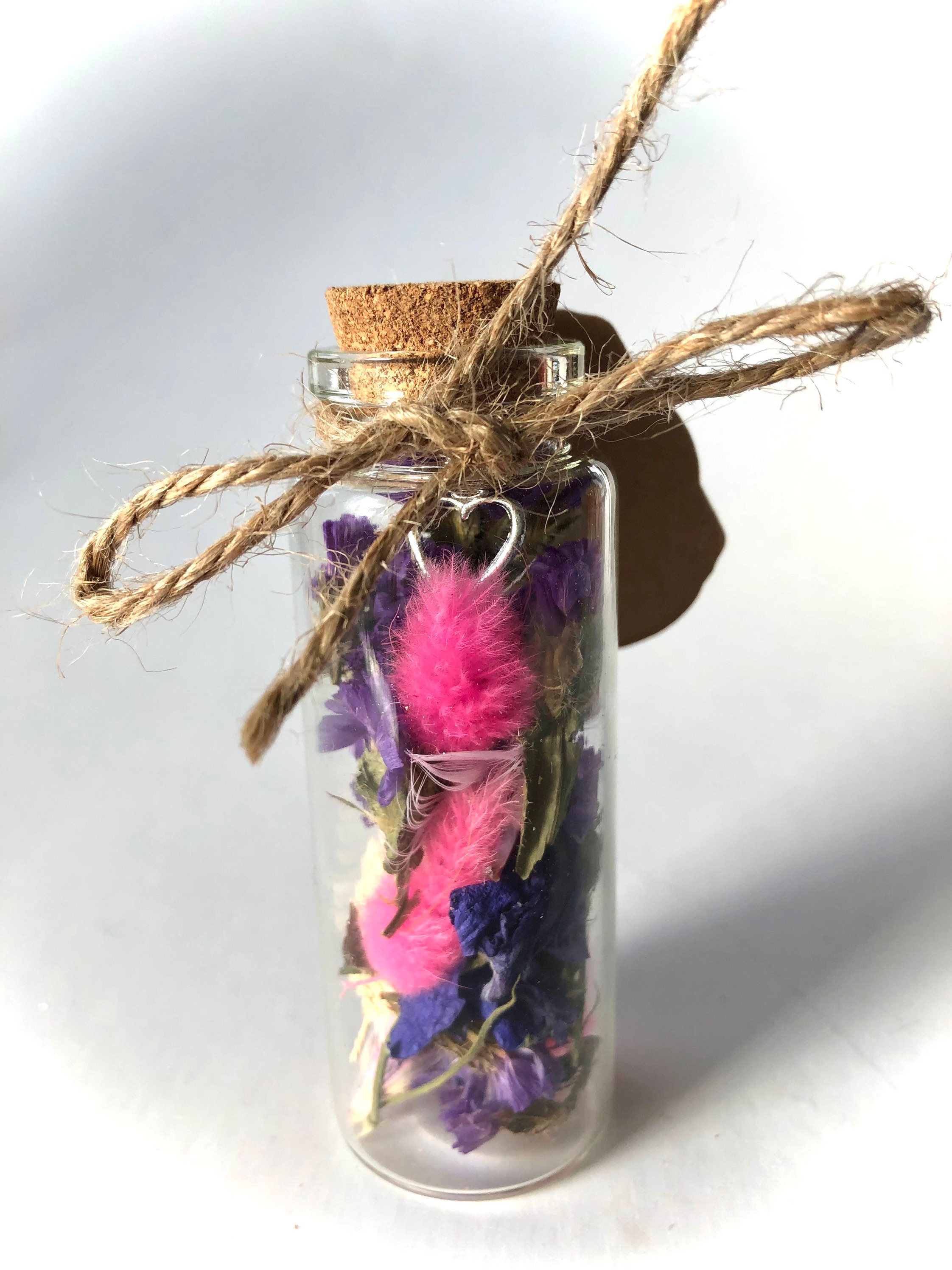 Love Bottle - Fiole d'amour avec Un Petit Pendentif Coeur Fleurs Séchées Violet Rose Blanc France Me